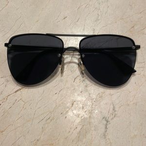 Le Specs
The Prince Sunglasses black